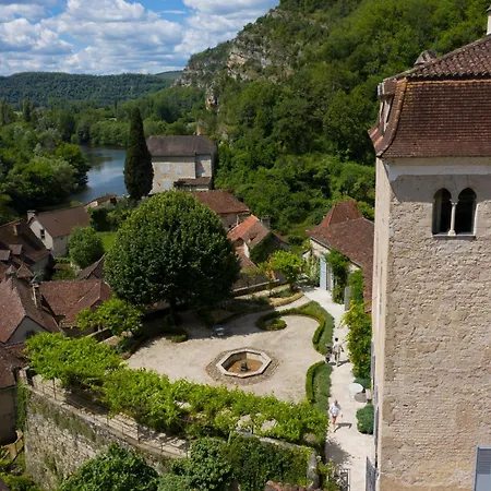 Chateau De 招待所