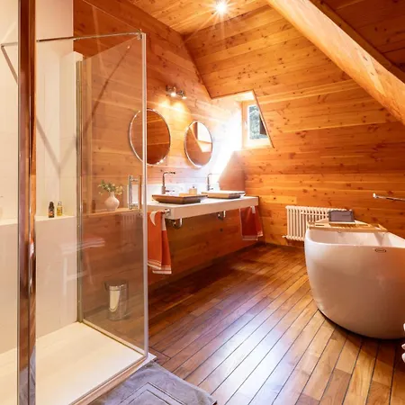 招待所 Chateau De 3*