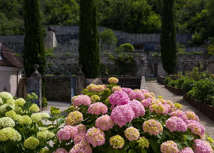 Château De Maison d'hôtes Larnagol